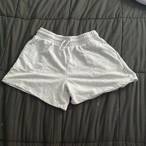 Grey shorts XL in kids